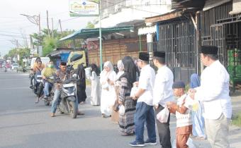 berbagi takjil